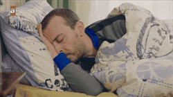 bedbinattack:  Sesinde YASTIK var. 