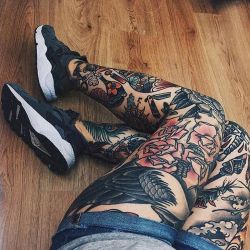 hottygram:  Leg sleeves😍🙌🏻 #Tag a tattoo lover