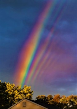wiirocku:Supernumerary rainbow at sunset at the Jersey Shore,