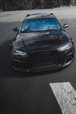 avenuesofinspiration:  Gloss RS 6 | Photographer © | AOI