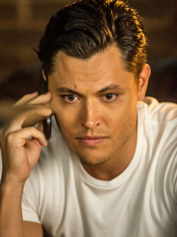 maleadjusted:  Blair Redford, Actor 