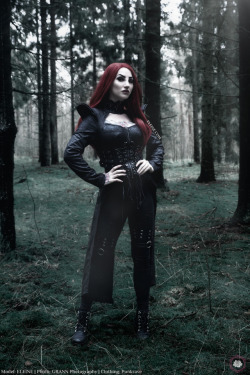 gothicandamazing:  Model: EleinePhoto: GRANN PhotographyClothing: