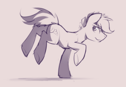 glacierponi:  weeeeh i tried to draw notsafeforhoofs ‘s pony