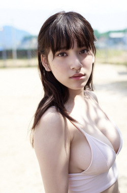 we-12345678-universe:   Sayaka Tomaru 都丸紗也華       