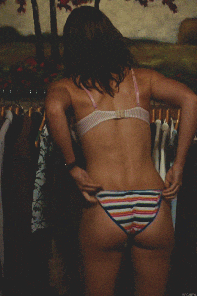 jessica biel adjusting her panties gif #nsfw #BeautifulTitsAndAss