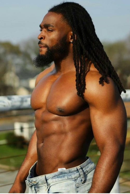 duvalfreakdude:  King zaddy