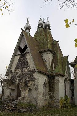 gagarin-smiles-anyway: St. Nicholas Church in Amrakits, Armenia