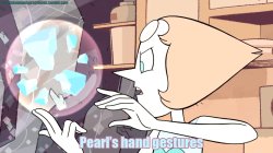 littlestevenuniversethings:  #31: Pearl’s hand gestures. ~Requested