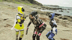 grimphantom:  Did this really happen on a official Power Rangers