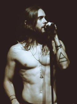 jaredletopictures:Looking hot live on stage.  oh yeah
