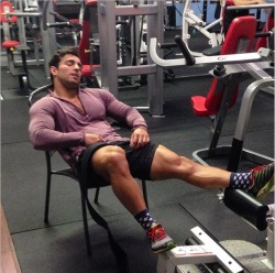 jocknotized:  The gym was empty, and after a hard WORKOUT, COACH