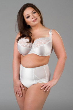 lingeriecollection:  http://www.ewa-michalak.pl/