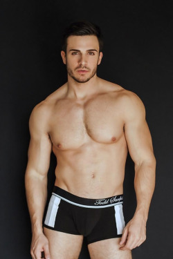 Hot, Beefy, Sexy, Muscular Men for YOU