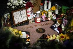 cornishcapitol:  Memorials all over the World for Robin Williams