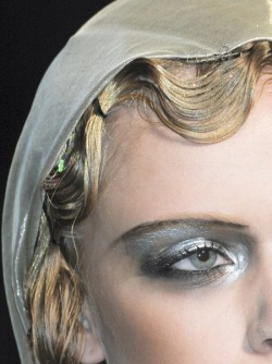 130186:  John Galliano S/S 2011 