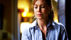 portiasdegeneres-deactivated201:  My mother took a scalpel and