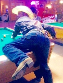 phd-bullrider:  I’d like to stick my BIG pool stick up his