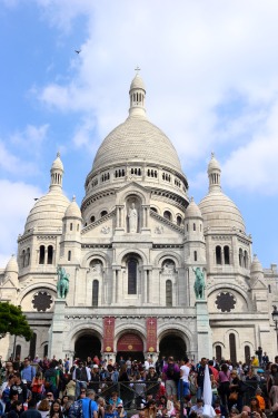 blueperk:  Paris Attraction: Sacré-Cœur, its Dome and Montmartre