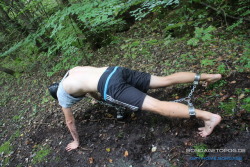 RUBBER-PUPPY RUGI