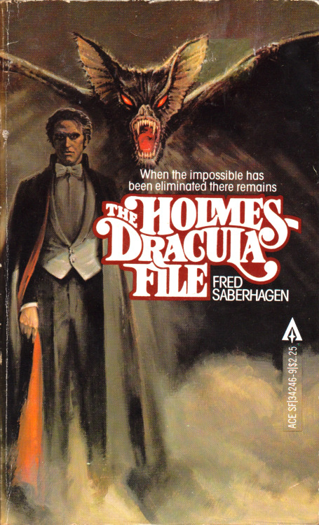 The Holmes-Dracula File, by  Fred Saberhagen (Ace Books, 1978) From a second-hand book shop on Charing Cross Road, London.   From the writings of the late John H. Watson, M.D. It is with emotions doubly strange that I at last take up my pen to write