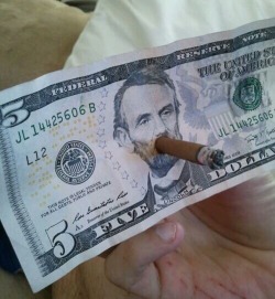 B A D A $ $