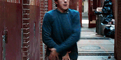 porkspacebunz:hi yeah um two hours of this scene please maybe?