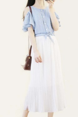blogtenaciousstudentrebel:  Do you love Maxi Dress? Shoulder