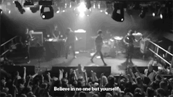  Bring Me The Horizon - Crooked Young 
