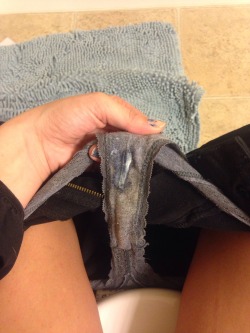 pantygarden:  Give these wet and worn panties a home!!! Message