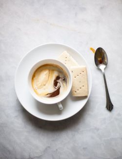 intensefoodcravings:  Affogato with Lemon Lavender Shortbread