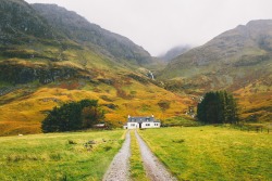 dpcphotography:  Autumn time in Glencoe //  www.danielcasson.com