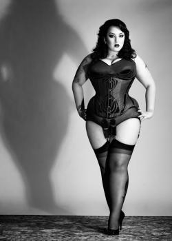 bbw-club:  120-90-120:  http://120-90-120.tumblr.com/   bumpsnboobs:120-90-120:http://120-90-120.tumblr.com/