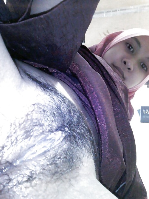 lusty-hijab:  Syafiny