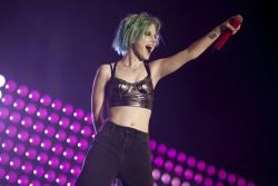 paramore:  Check out DIY Magazine’s review of Friday night’s