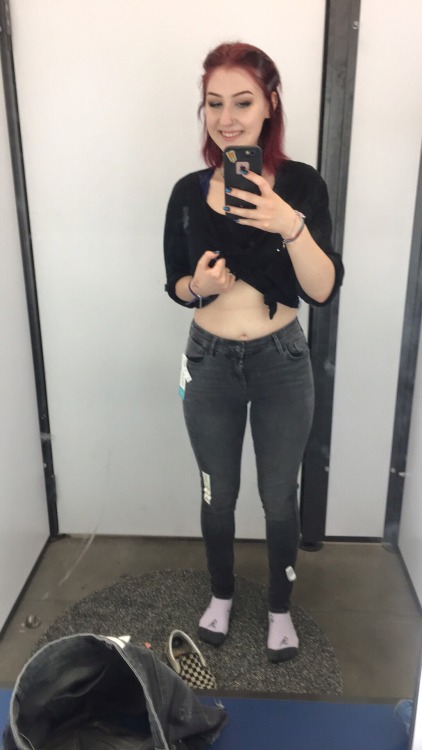 deathless-witch:  âœ¨Changing room selfies bc all of these jeans looked cute on me âœ¨