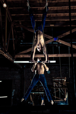 AERIALISTS (mirror duo baisez) photographed by landis smithers