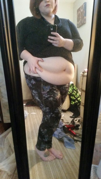 francescathefatty:  Iâ€™m getting fatter. 