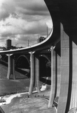 scavengedluxury: Byker Viaduct. Newcastle, 1979. From the Tyne