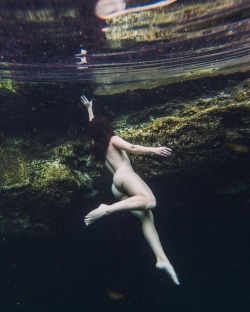 nicolevaunt:Anyone else shot underwater? I can’t wait to be