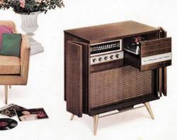 midcenturymodernfreak:  1956 RCA Victor 7HF2 “The Mark II“