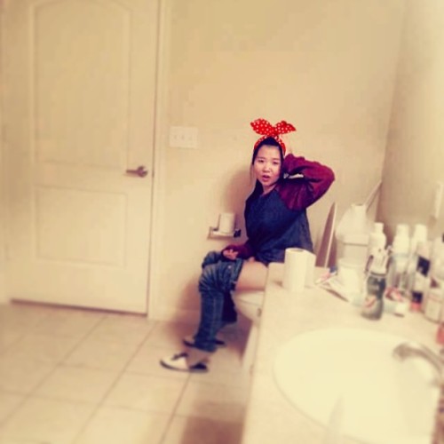 dimitrivegas:  Decided to poop