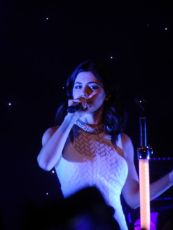 like-a-million-suns:  Marina and the Diamonds performing at North