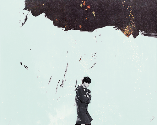 kyungfucius:   He carries stars in his pockets because he knows he fears the dark. Whenever sadness pays him a visit, he paints galaxies on the back of his hands  