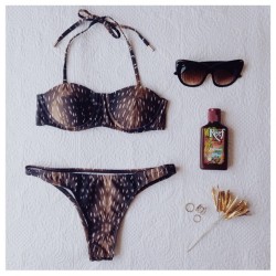 Beach Day Essentials ☀️ | getting wild today in the Bambi