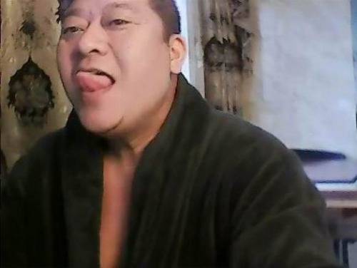 eric578:  ç²—å¤§å±Œçš„ä¸­å¹´å“¥å“¥å¥½é¨·çš„ï¼Œå¾ˆæƒ³æ“ä»–çš„å±çœ¼ï¼Œè®“ä»–å«æˆ‘åšçˆ¸çˆ¸ã€‚ 
