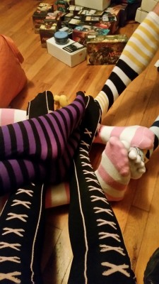 broccolibutts:  cobalt-the-fox:  Stocking party!  Yay! 