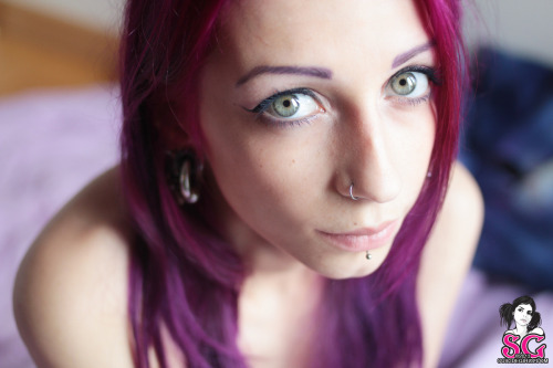 Her hairâ€¦andâ€¦her eyesâ€¦this hair and these eyes !! <3 <3Demonia (Portugal) - Sweet Morning - Suicide Girls.If you are a Suicidegirls member you can see the 53 photos of this set here: https://suicidegirls.com/girls/demonia/album/977531/sweet-mo