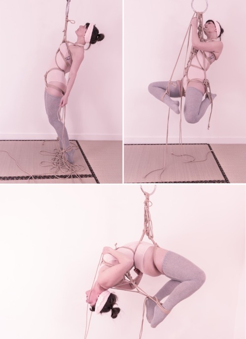 kissmedeadlydoll:   Photo & Rope by Kissmedeadlydoll This week’s Patreon tutorial for a self-tied chest harness with the stem in front is officially posted! Check it out here!   Weekly self-tying tutorials for “beginners” can be accessed for