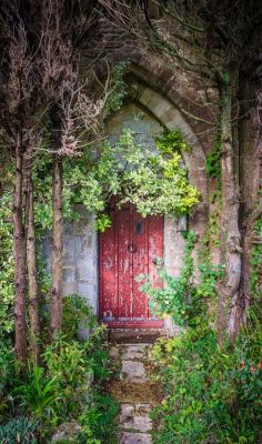 elvenkingtranduil:  myinnerlandscape:  Quarr Abbey  THE RED DOOR
