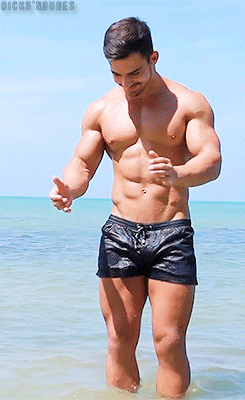tapthatguy-x-version:  When I met you in the summer… 